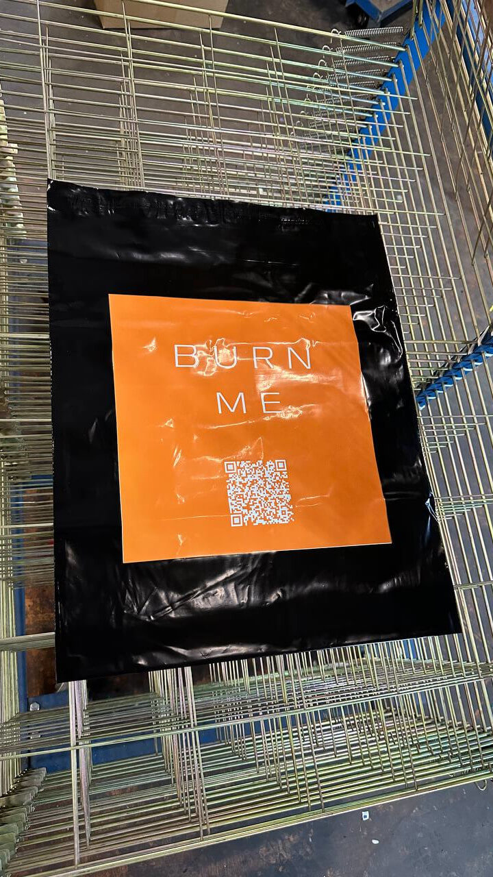 пакет курьерский черный burn me